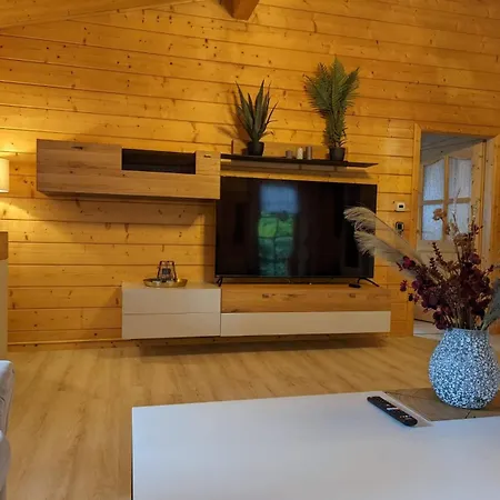 Ruhig Gelegenes Holzhaus Gunthersleben-Wechmar